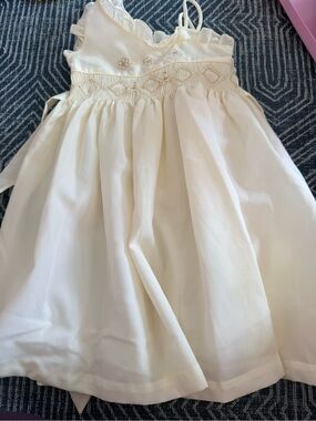 Girls Smocked Dress Size 3T Cream Embroidered Special Occasion